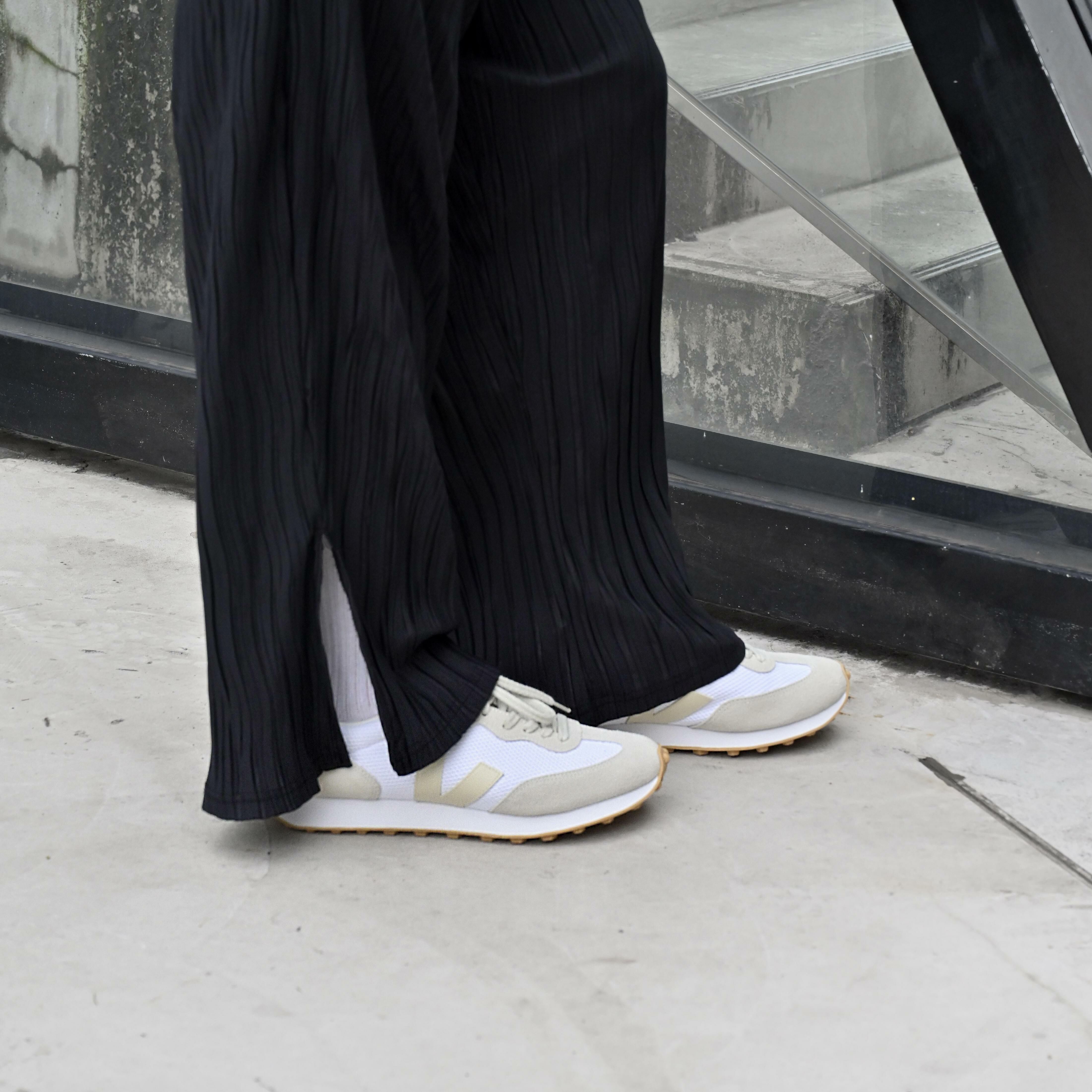 【現貨】VEJA RIO BRANCO ALVEOMESH 米白 男 RB0102382B