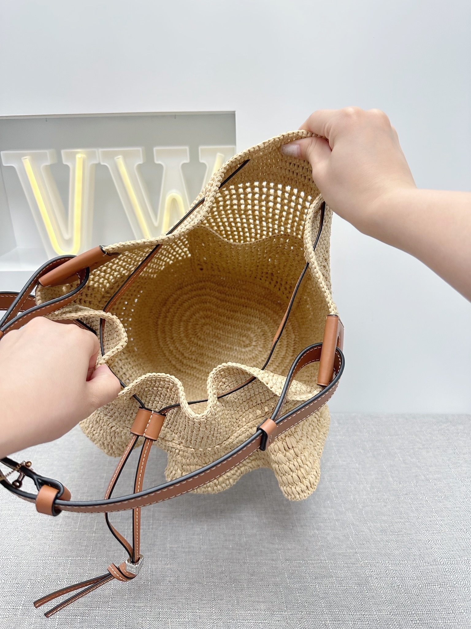 Outlet Loewe Balloon Ruffles Bag