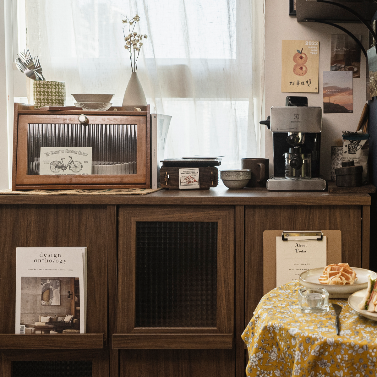 WOORI木書報收納櫃｜六門款 / 四門款