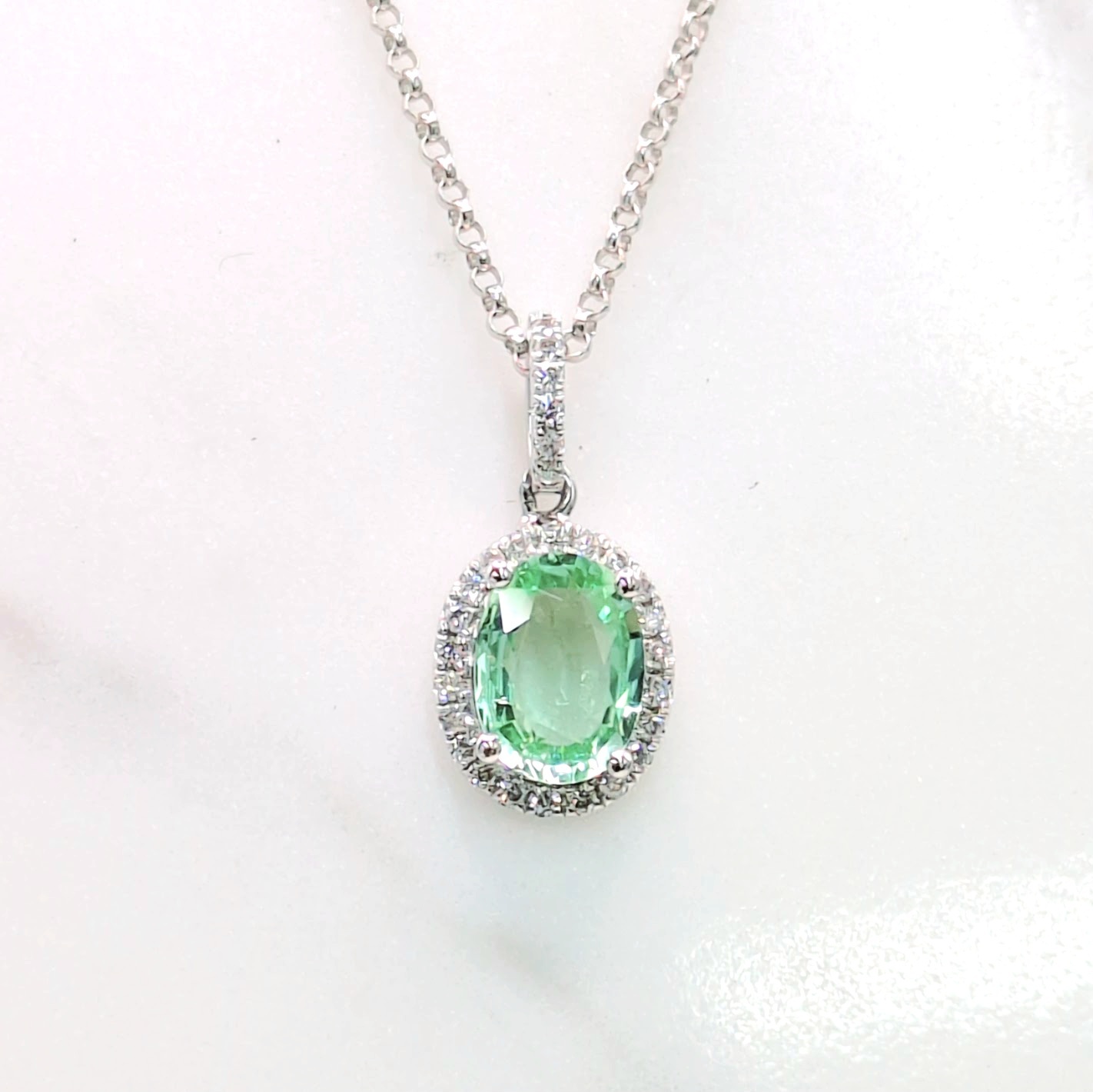 18K White Gold 0.76ct Paraiba and Diamond Pendant
