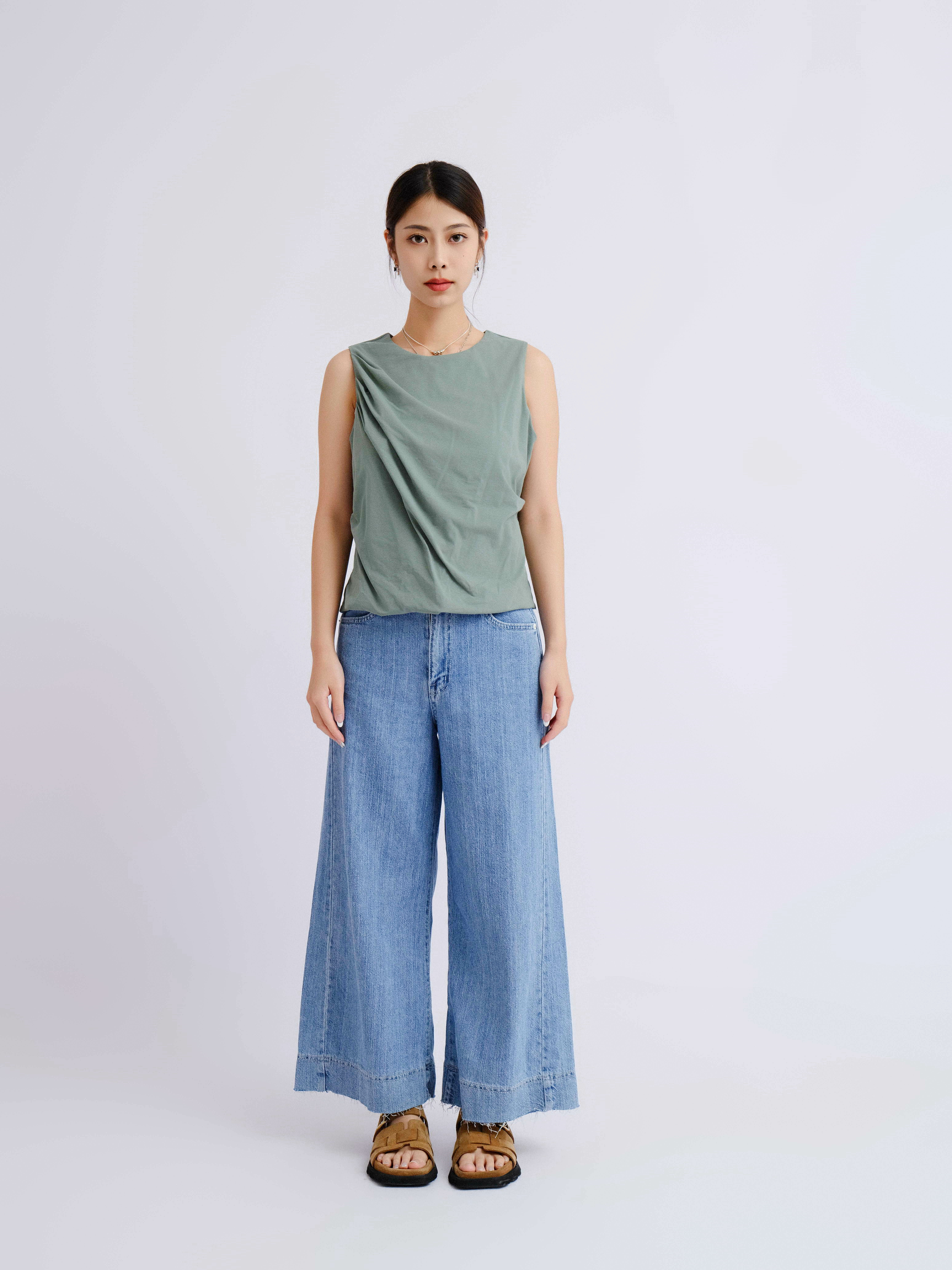 造型 1061（上衣＋牛仔褲）