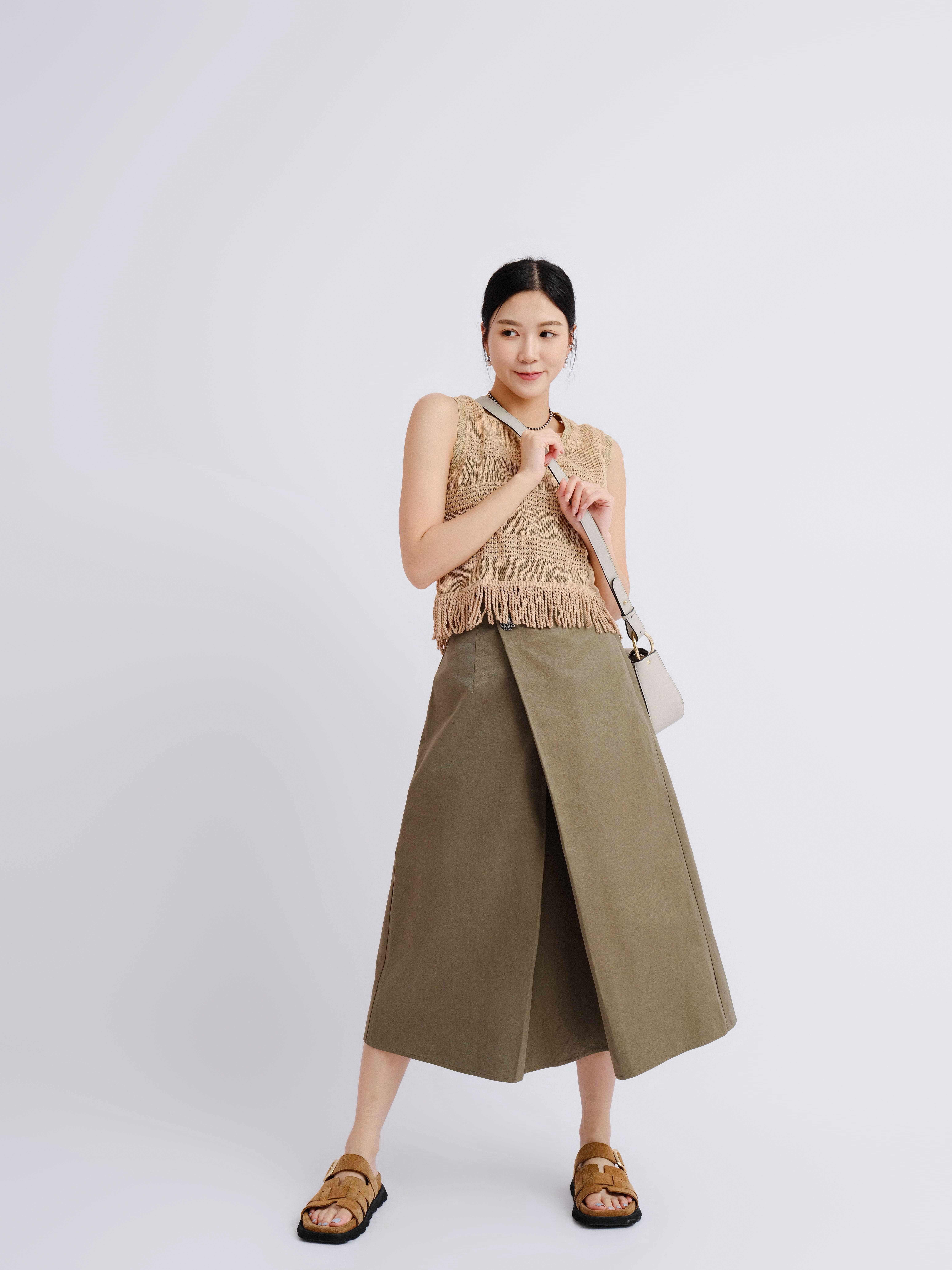 造型 1066（上衣＋半截裙）