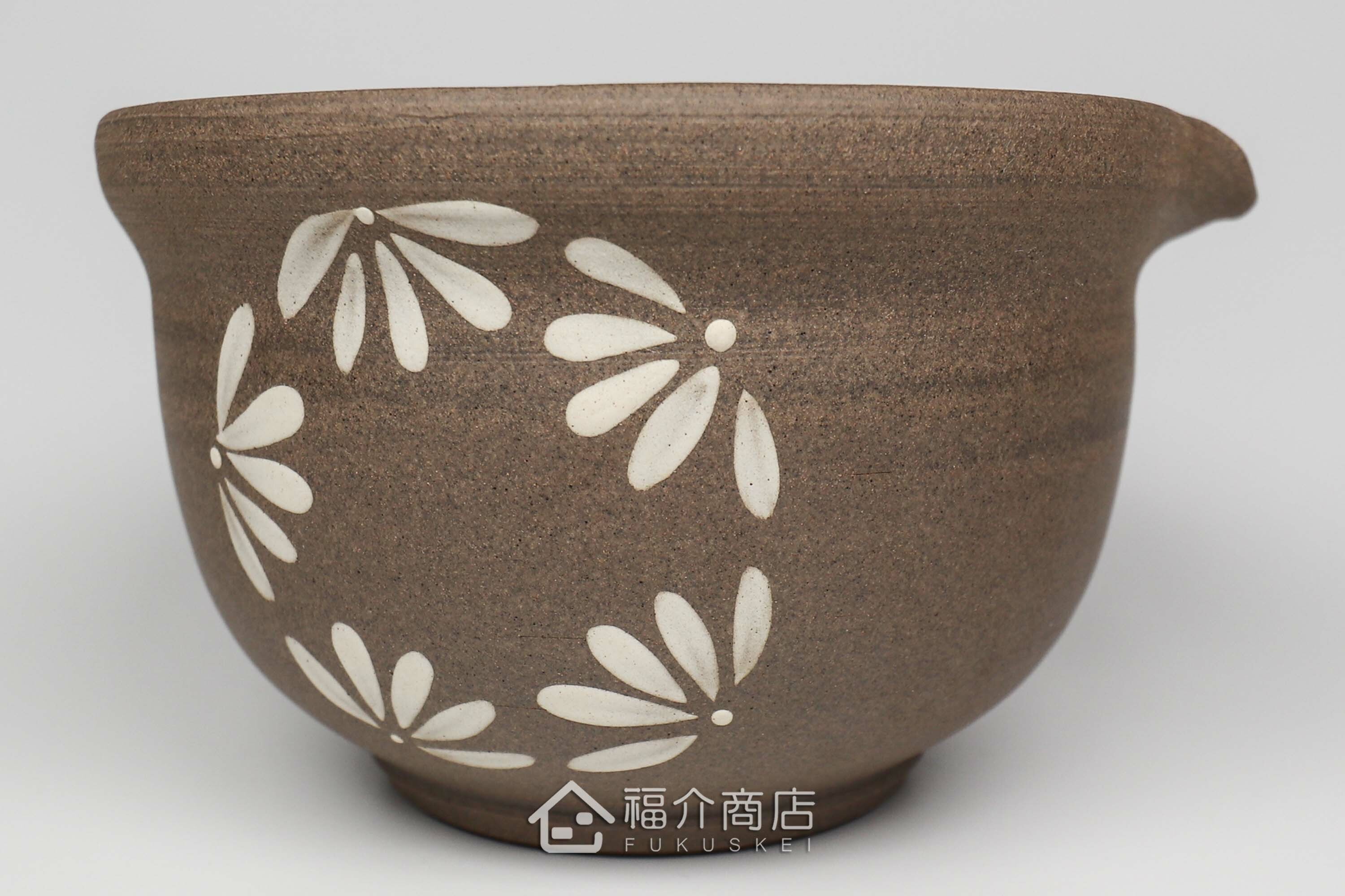 泡茶時將茶水分別倒入杯子的花造型日本陶瓷材質分茶壺