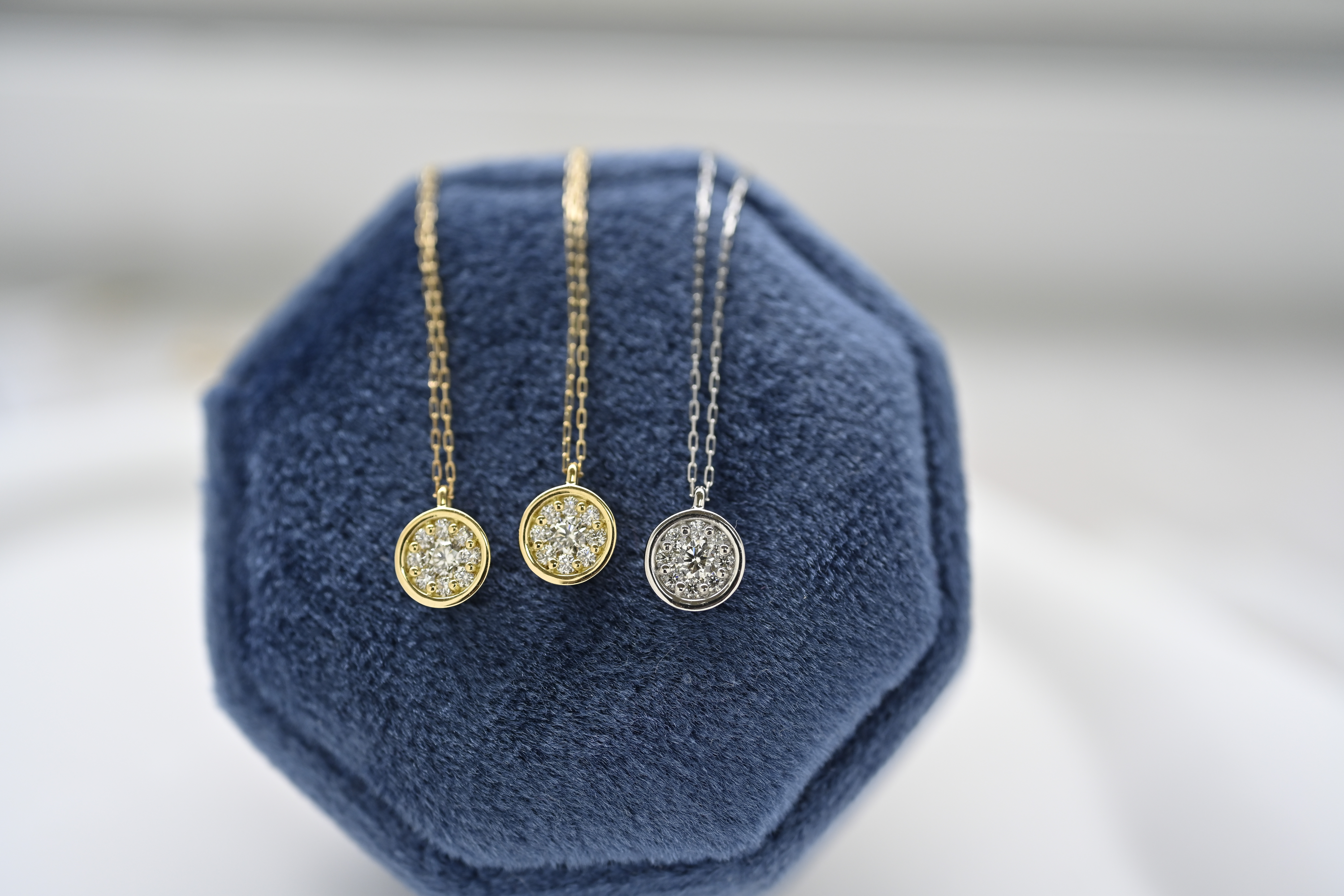 18K Circulo Diamond Necklace