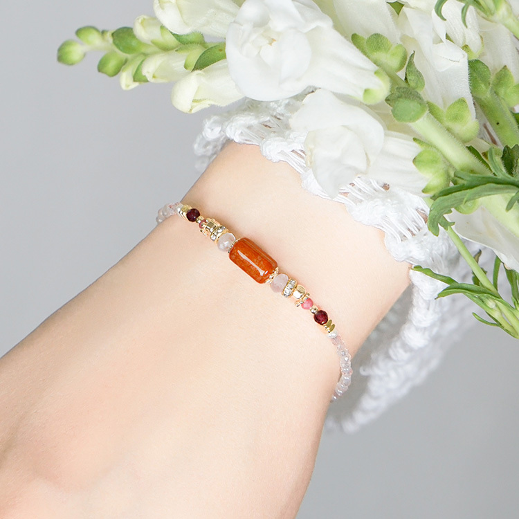 七月誕生石 • 麥桿菊 • 永恆的記憶 – 紅瑪瑙 – 手鍊