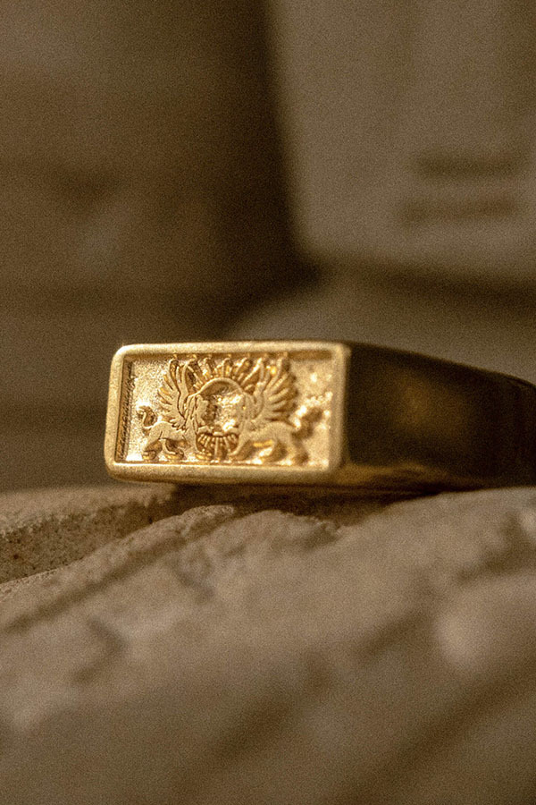 SALTY DAGGER - GIFT OF GODS金戒指