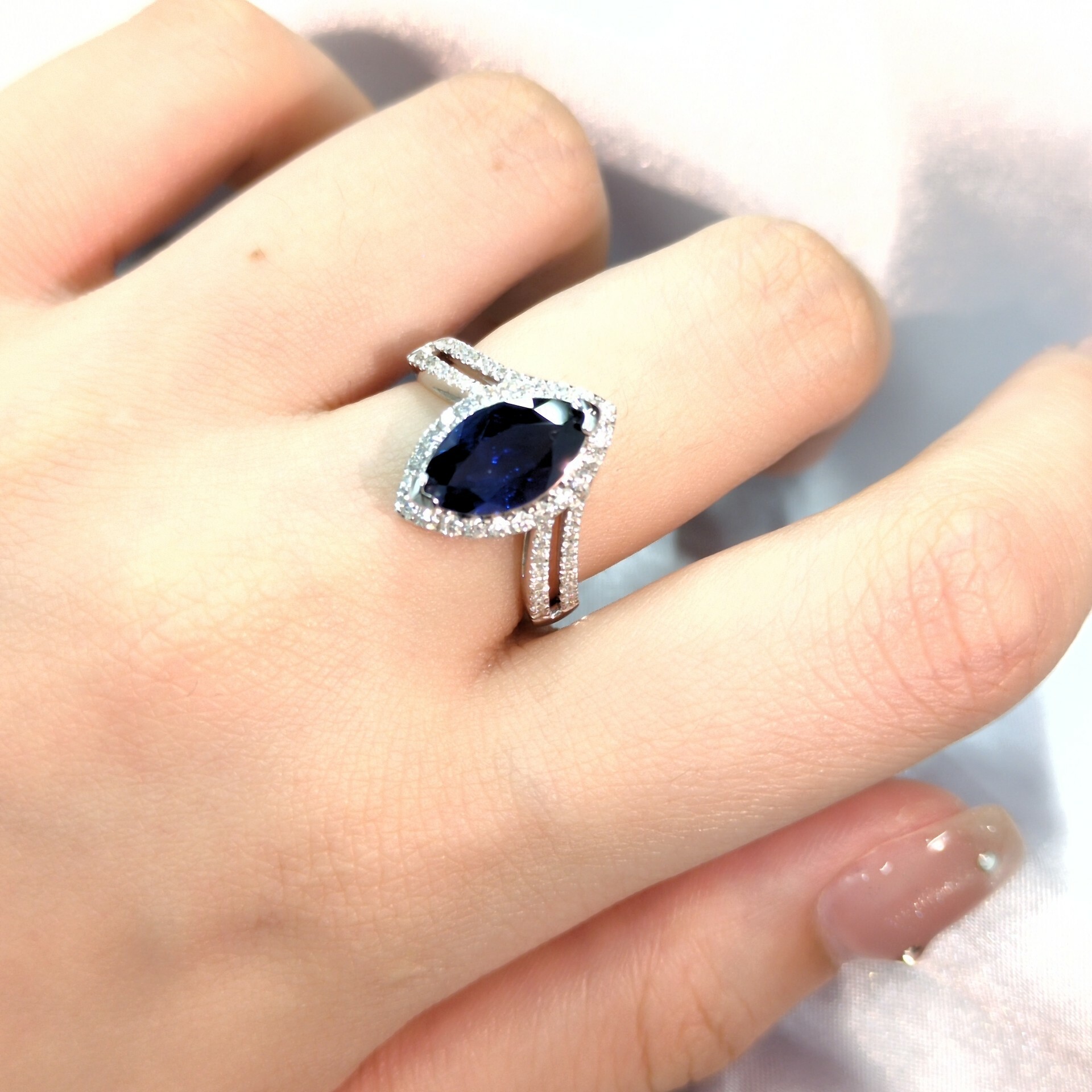 18K White Gold 2.82ct Sapphire and Diamond Ring