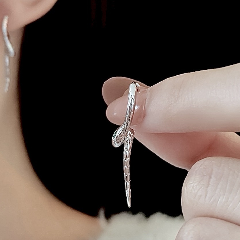 18k個性銀鑽蛇 綠寶石眼長/短纏繞耳釦釘