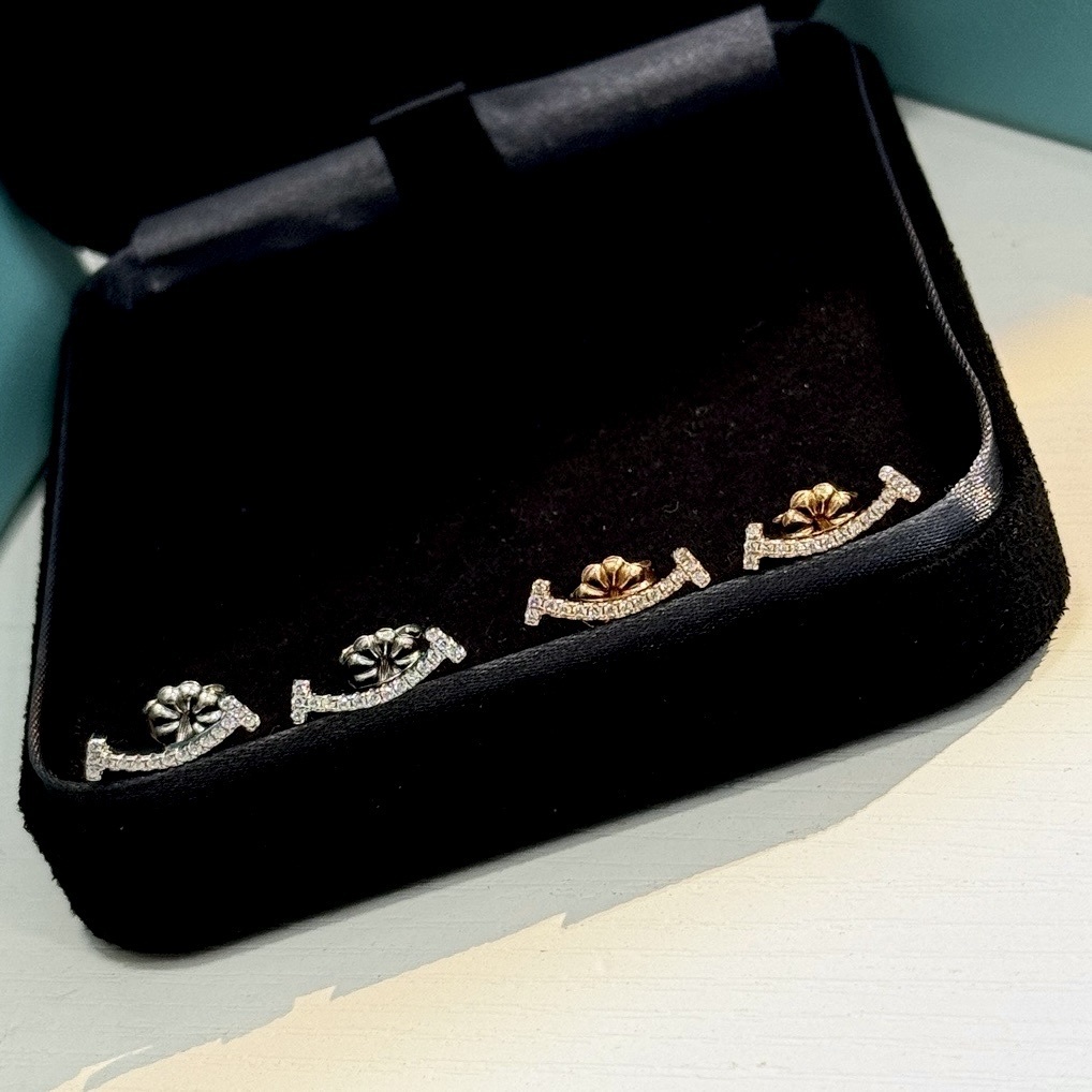 s925純銀 Ti高奢經典微笑線滿鑽定製耳釘