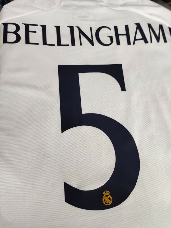 23-24皇家馬德里主場歐聯決賽球迷版球衣