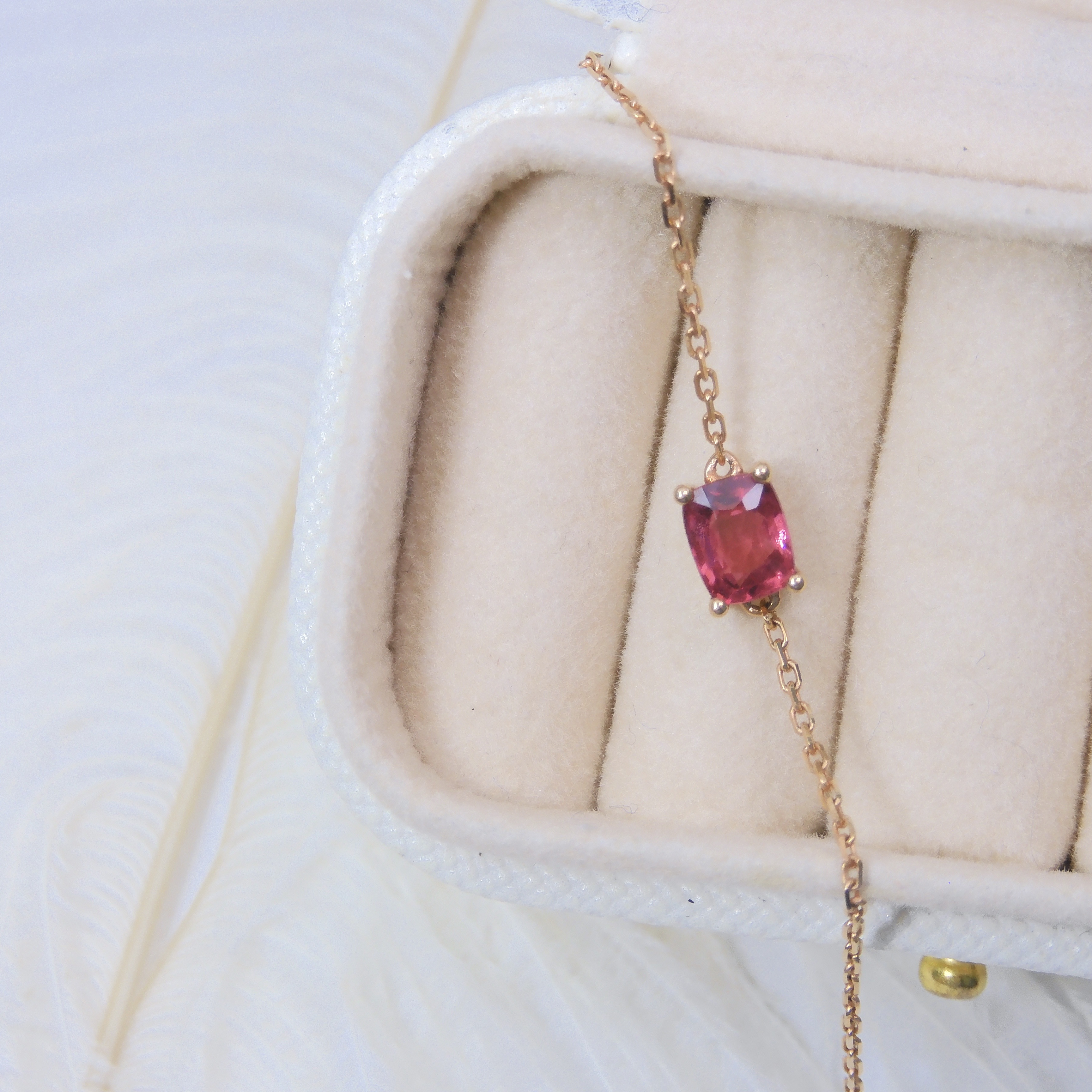 18K金 0.66ct 尖晶石手鍊