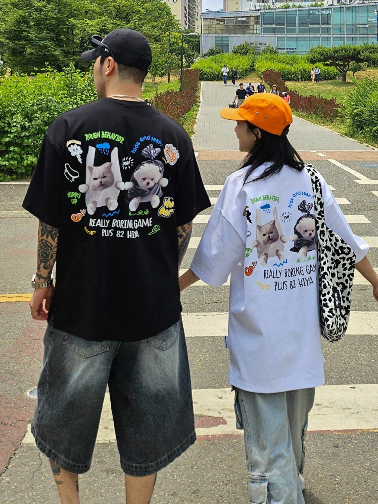 英文字貓狗圖案短袖Tee PLUS82HIYA-091T