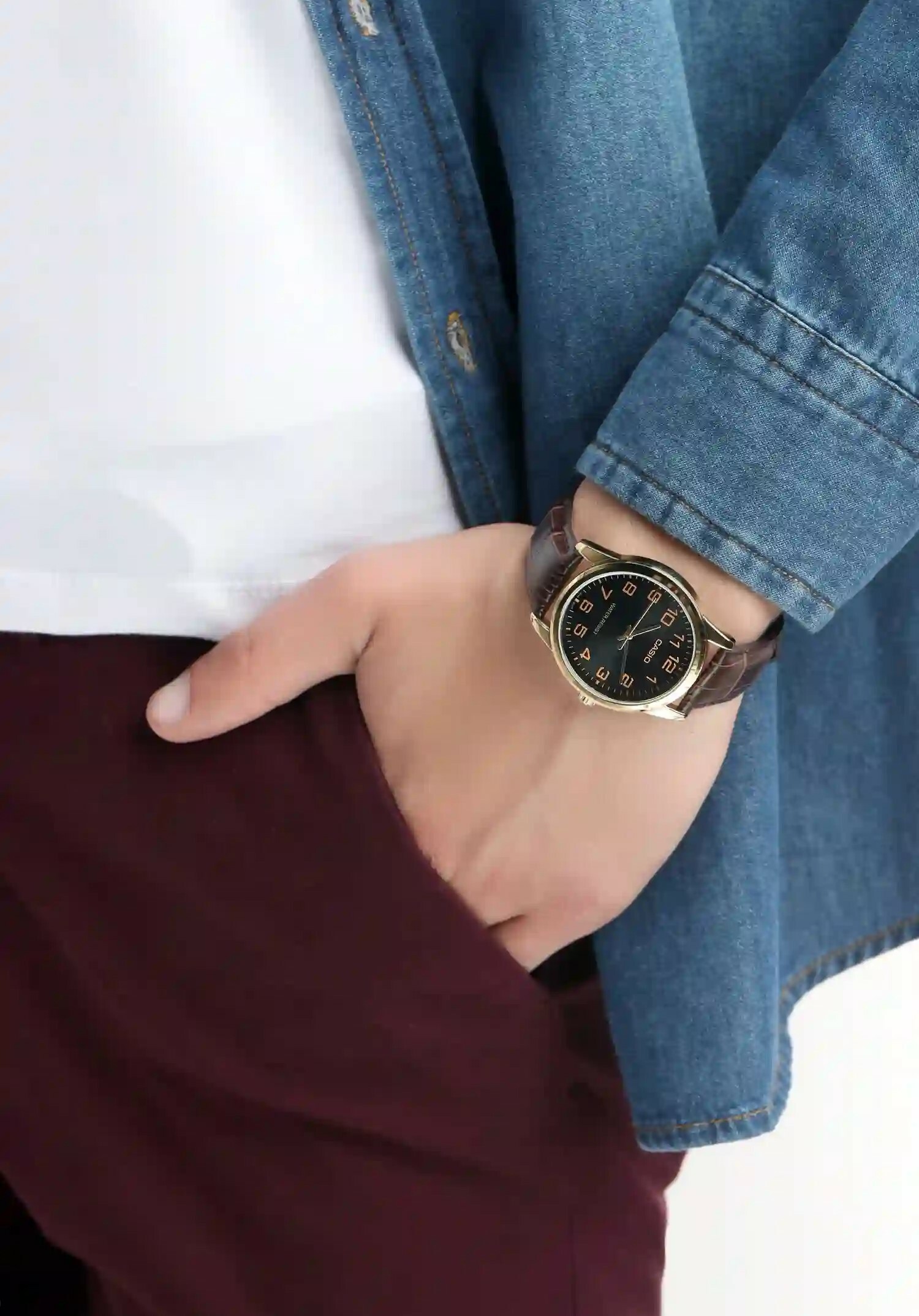 萬年鐘錶 - CASIO 卡西歐 復古金色皮革款男錶 MTP-V001GL-1B  錶徑38MM