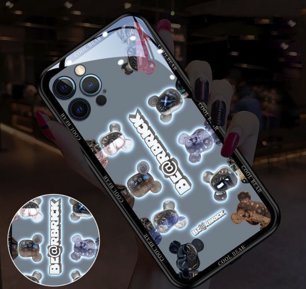 The popular glass luminous call flash is suitable for iPhone series mobile phone cases (Violent Bear 8 avatar blue [precision hole]) (contact customer service after placing an order to confirm the phone model)