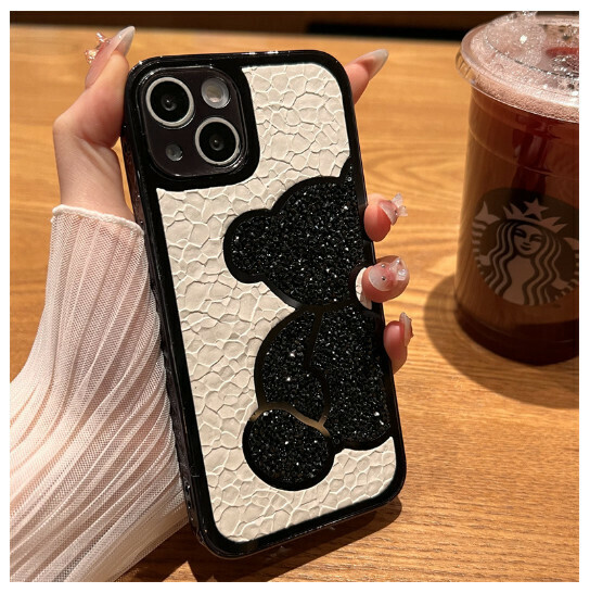 The popular mobile phone case is suitable for Apple iPhone 11/12 [black diamond bear on white background] (contact customer service to confirm the phone model after placing the order)