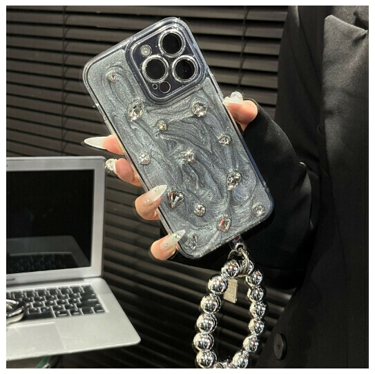 The new mobile phone case is suitable for iphone14promax apple 13 [random rhinestones + silver bead chain] (contact customer service to confirm the phone model after placing the order)