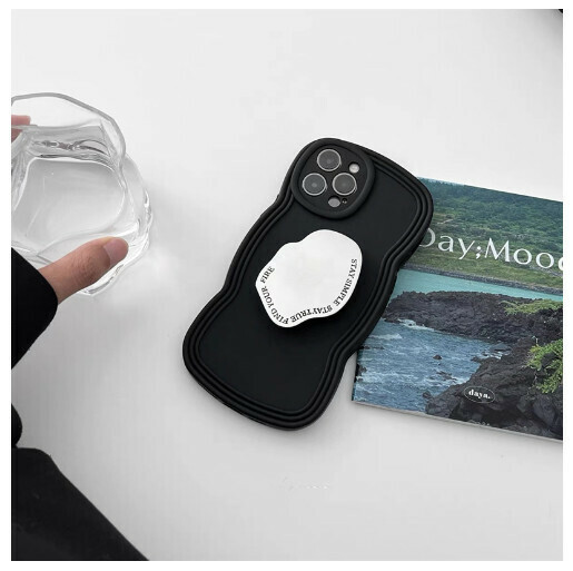 The new mobile phone case is suitable for iphone14Promax Apple 13/11 [black + geometric mirror stand] (contact customer service to confirm the phone model after placing the order)