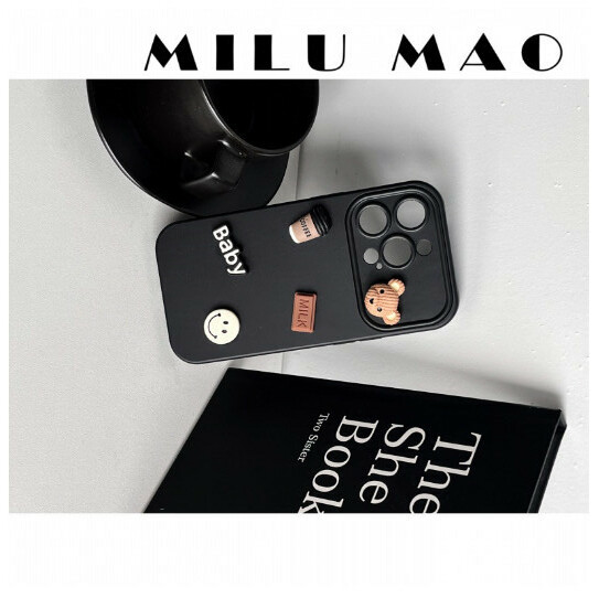 Hot-selling mobile phone case suitable for Apple 14promax/iphone14 [pure black bear sticker] (contact customer service to confirm the phone model after placing the order)