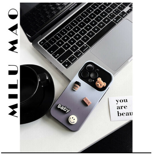 Hot selling mobile phone case suitable for Apple 14promax/iphone14 [white gray bear patch] (contact customer service to confirm the phone model after placing the order)