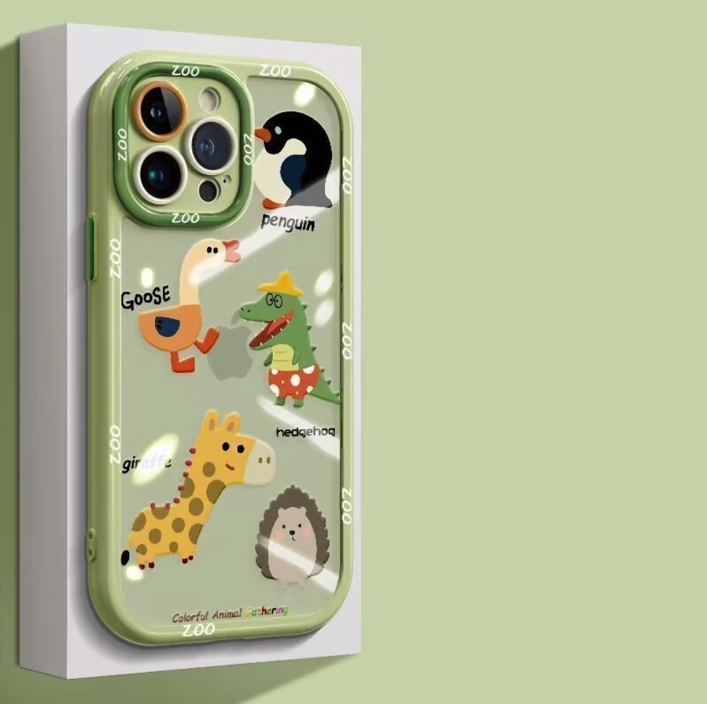 Hot selling transparent small animals suitable for iPhone series mobile phone cases (cream green penguin) (contact customer service to confirm the phone model after placing the order)