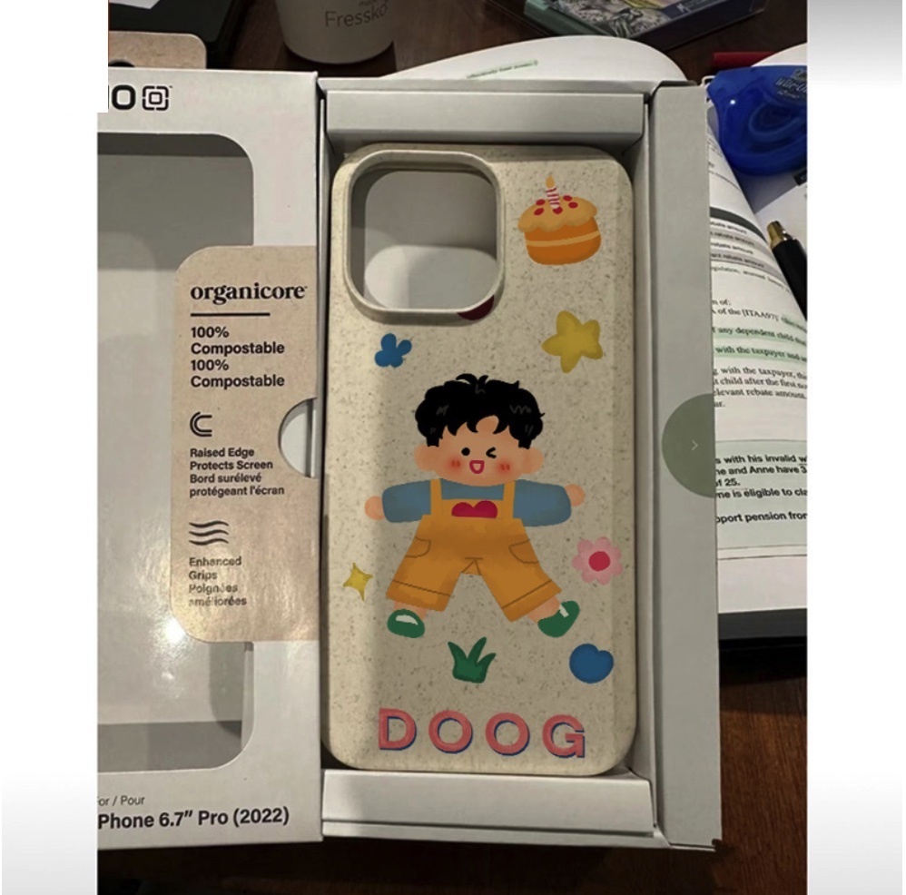 熱賣彩繪適用於iPhone系列手機殼（白色背帶褲男孩）(下單後聯絡客服確認手機型號)
