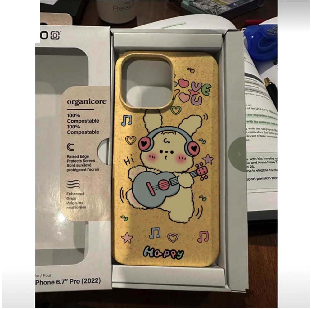 熱賣彩繪適用於iPhone系列手機殼（黃色彈吉他兔）(下單後聯絡客服確認手機型號)
