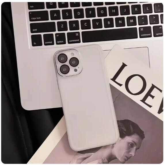 Hot selling built-in lens film suitable for Huawei mobile phone cases (self-contained lens film [transparent white] (contact customer service to confirm the phone model after placing the order)