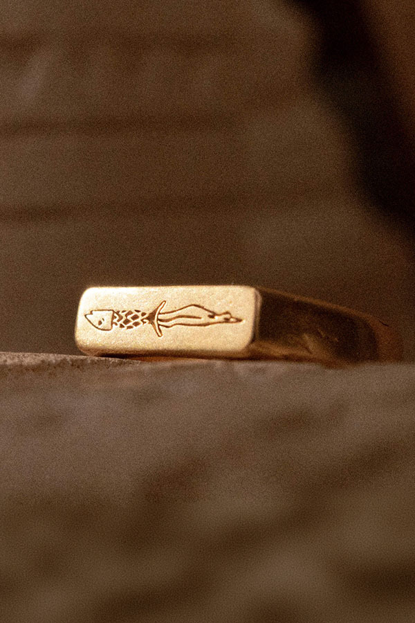 SALTY DAGGER - LOST TREASURE 金戒指