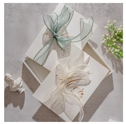 Hotly recommended ins style wedding photography vow card jewelry cosmetics shooting photo props background English card [mint green + off-white wavy yarn]