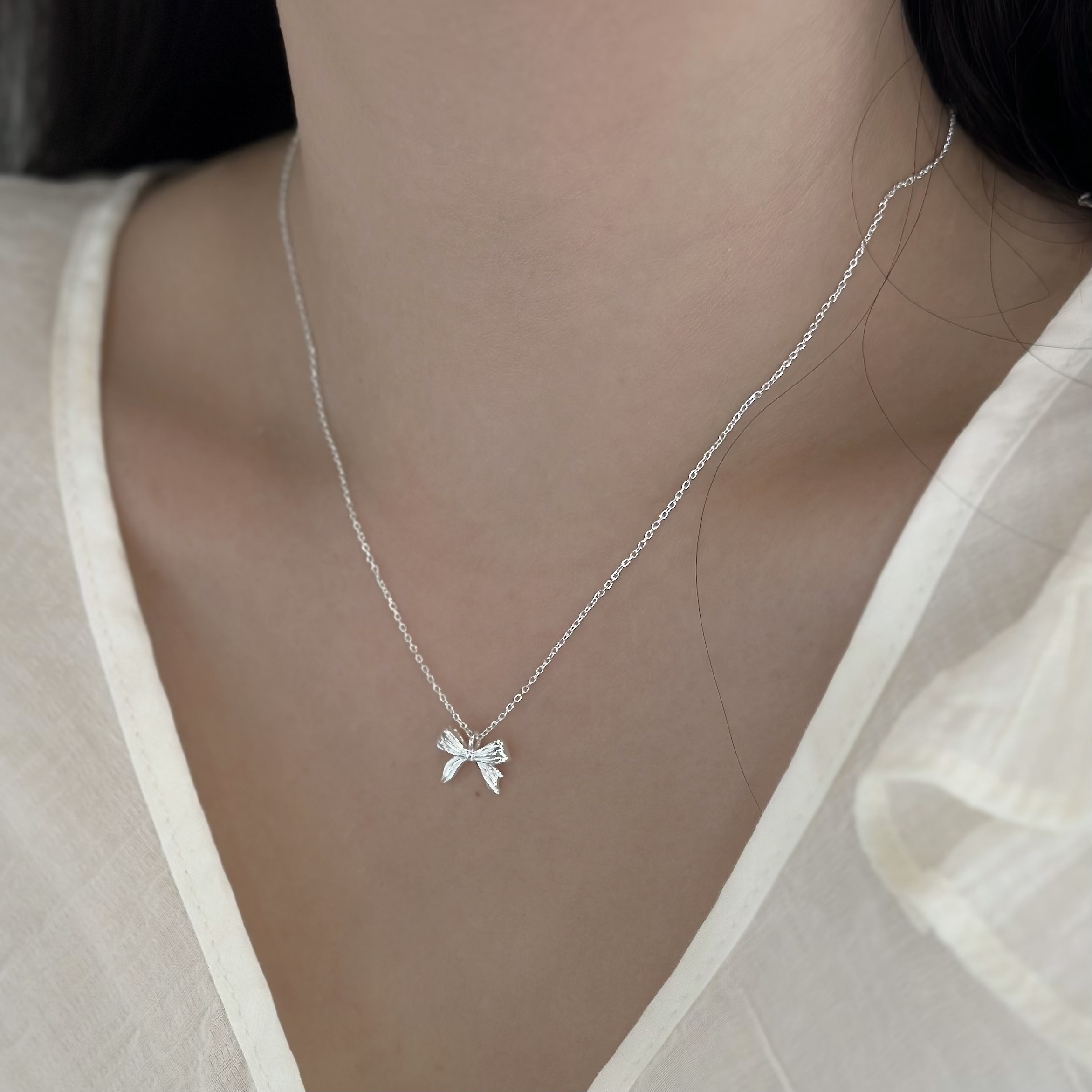 B03緞帶蝴蝶結純銀鎖骨鏈