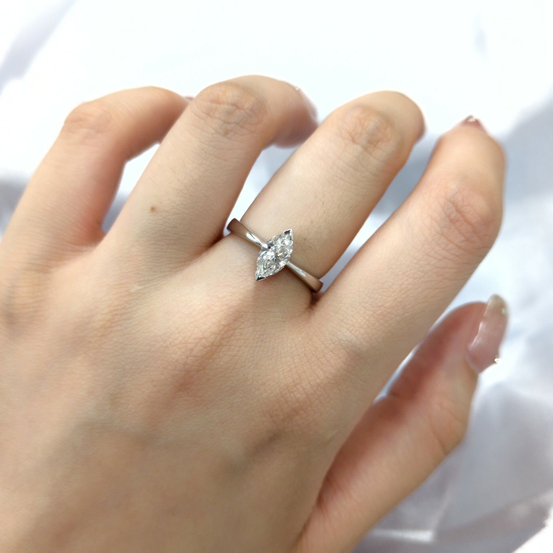 18K White Gold 0.72ct Marquise Cut Diamond Ring