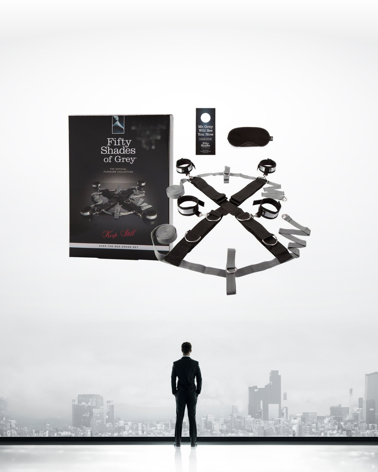 格雷的五十道陰影 黑銀床上束縛豪華套組