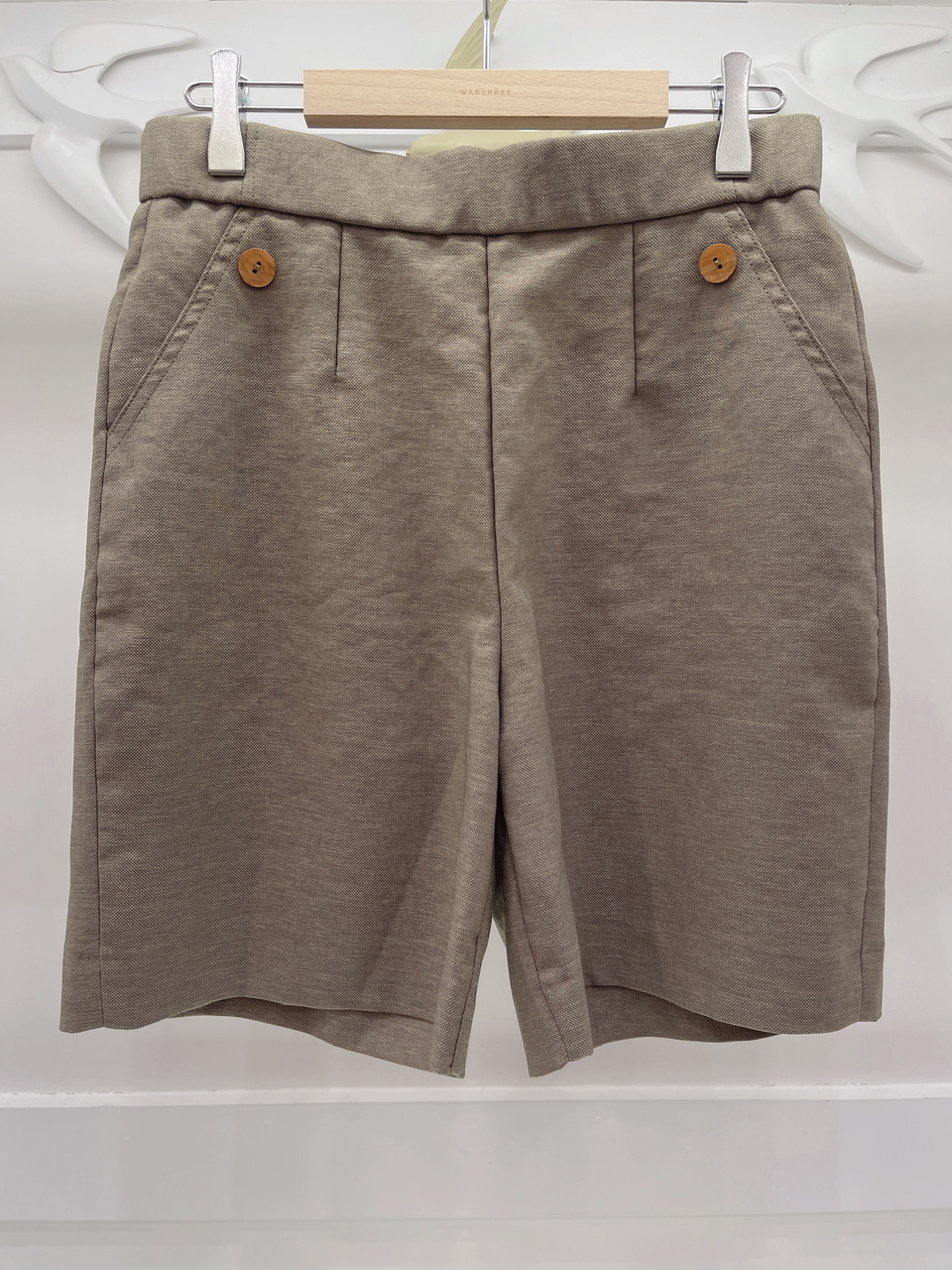 雙釦短褲