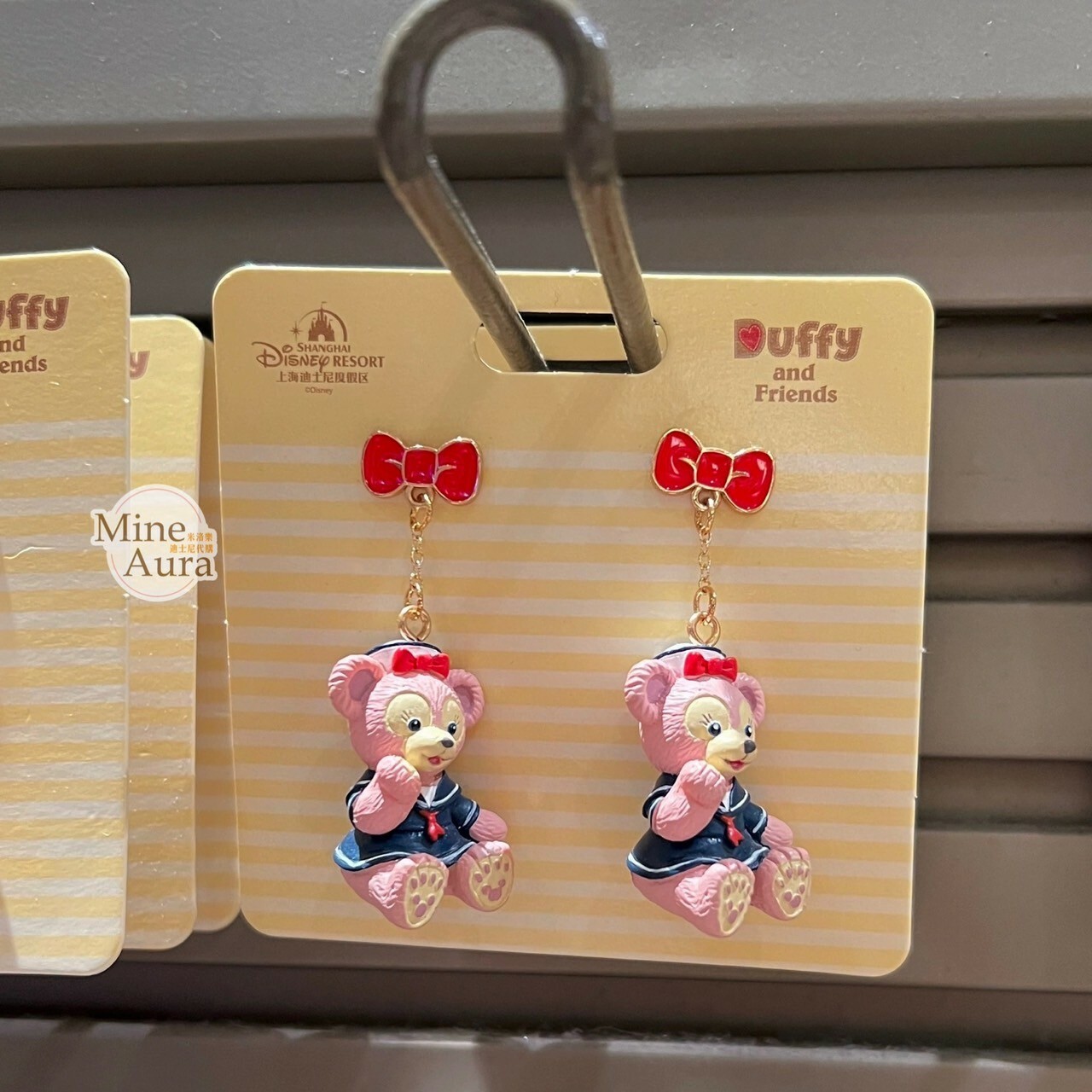雪莉玫 ShellieMay 立體坐姿 造型 耳環 -上海迪士尼樂園