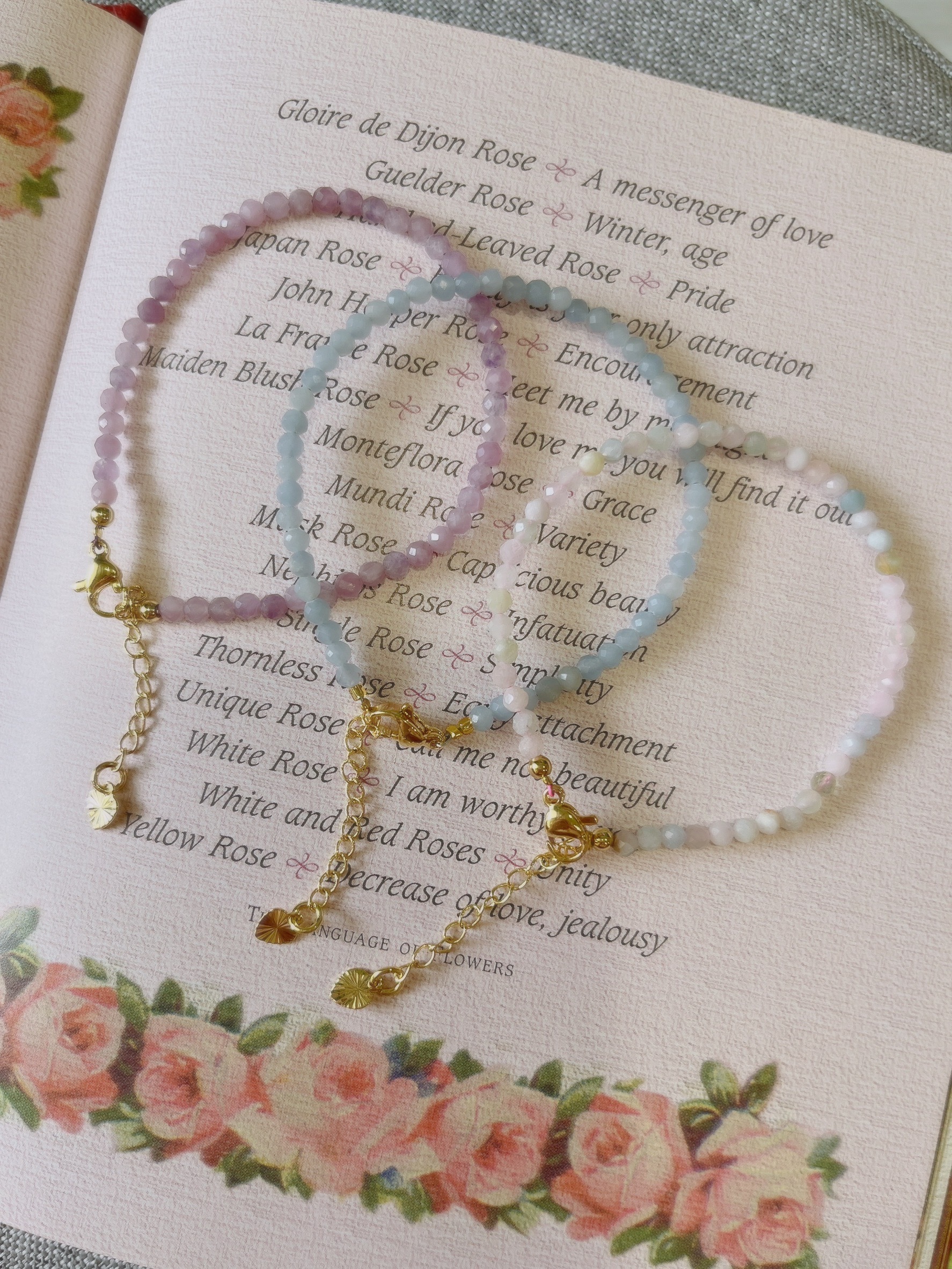 天然石,水晶,礦石,水晶手鍊,手鍊,天然石飾品,礦石飾品,摩根石,藍東陵,紫丁香,紫水晶,crystal,bracelet,復古,vintage