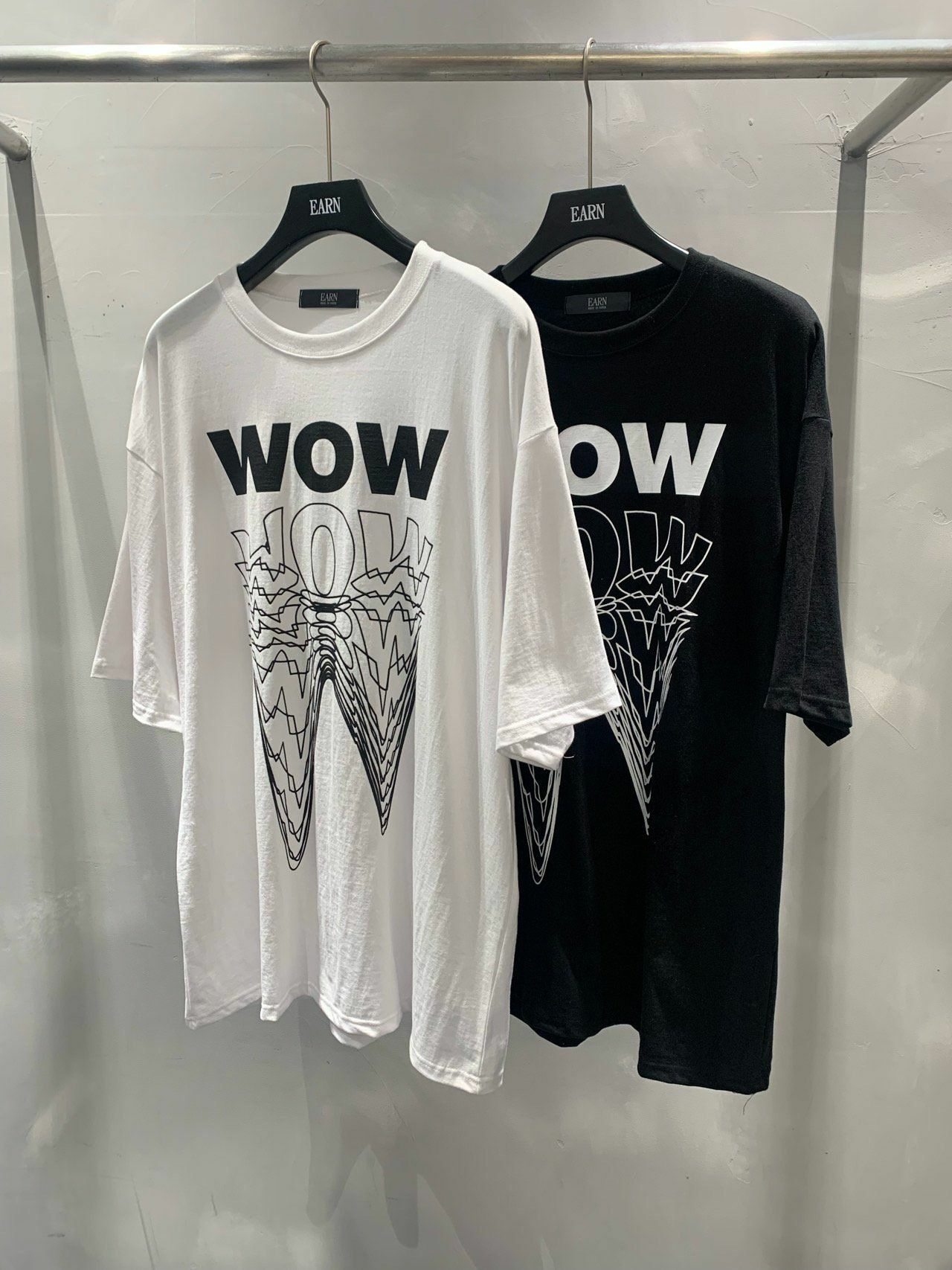 OverSize英文字短袖Tee EARN-035T