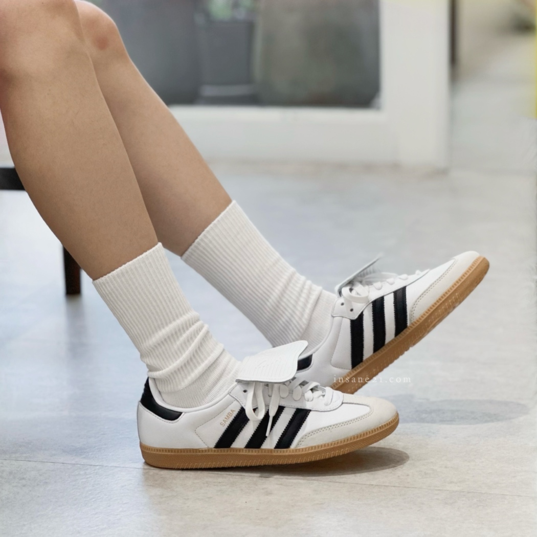 ADIDAS SAMBA LT 翻蓋鞋舌 白黑 麂皮 皮革 休閒鞋 IG4279