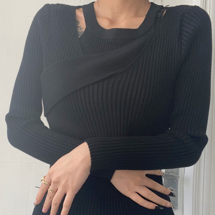 Hot selling knitted long-sleeved sweater + halter neck camisole two-piece set (black) (S/M size) (contact customer service after placing the order to confirm the delivery size)