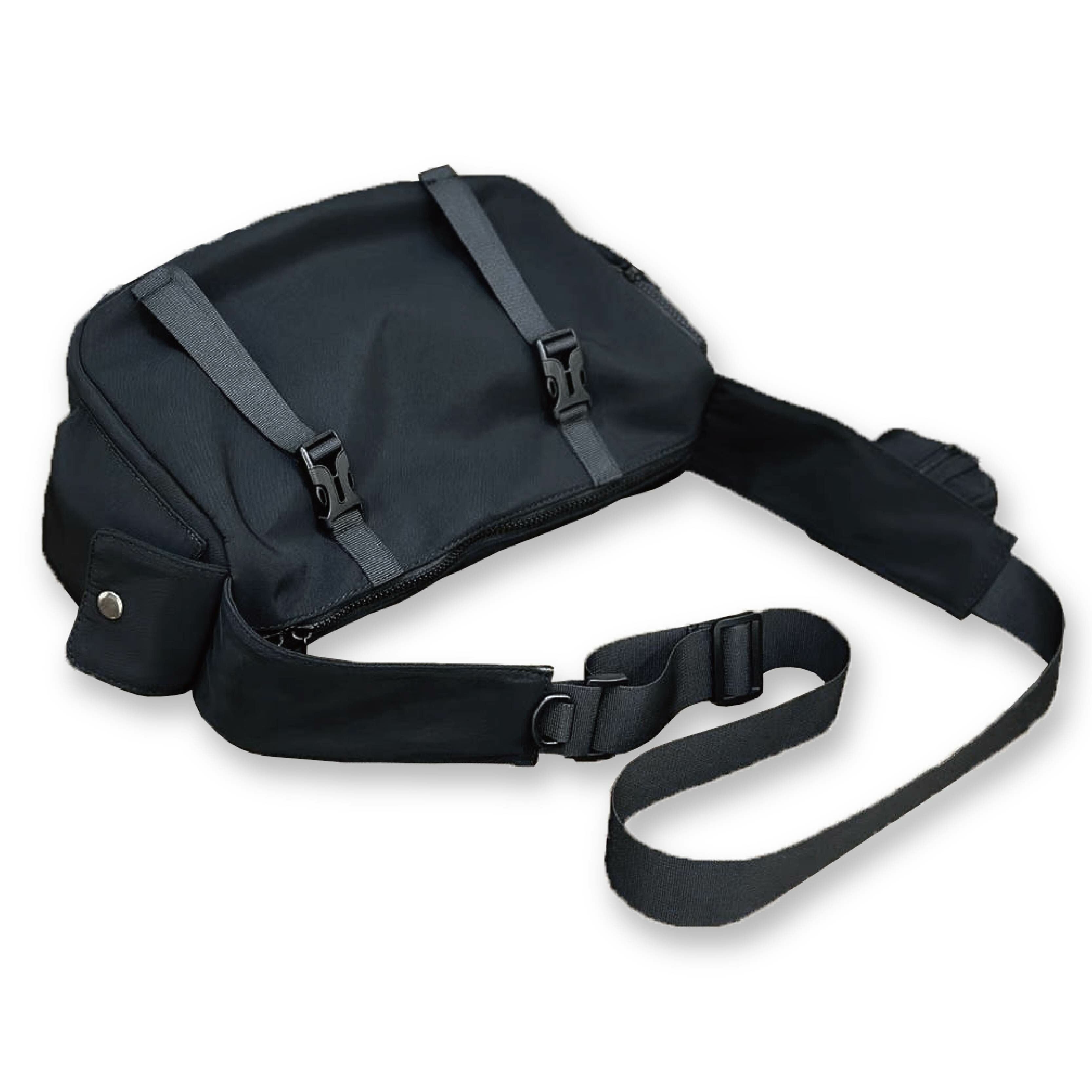 【黎陽】工裝耐磨休閒斜背包 黑 工裝包/郵差包/日系/大容量/運動/單肩包/多功能/旅遊/外出/休閒 70WCB1916