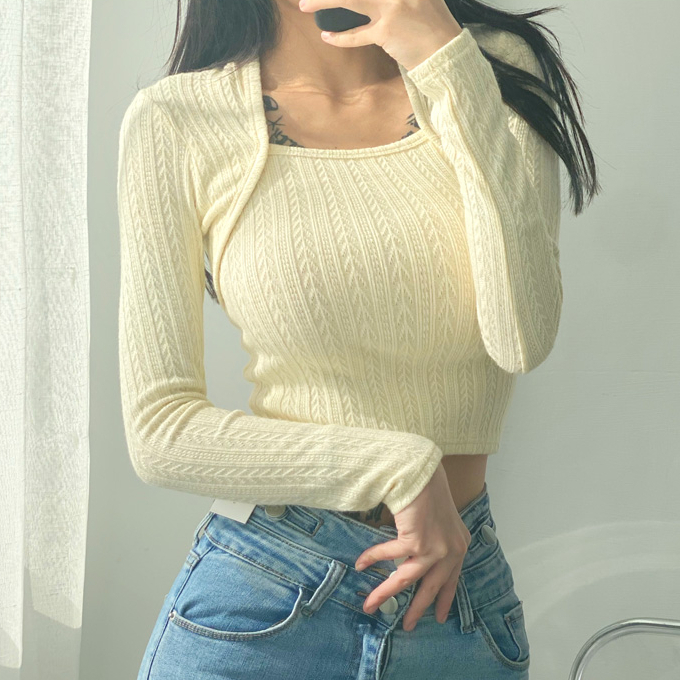 Hot selling short shoulder-length long-sleeved knitted bottoming shirt (apricot color) (S/M size) (contact customer service after placing the order to confirm the delivery size)