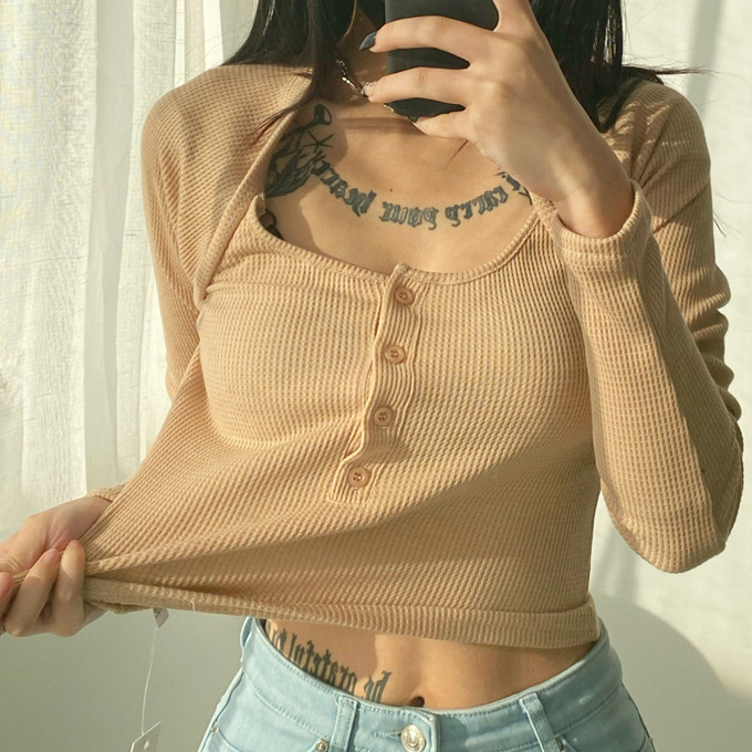 Hot selling short U-collar fake two-piece T-shirt (pink khaki) (S/M size) (contact customer service after placing the order to confirm the delivery size)