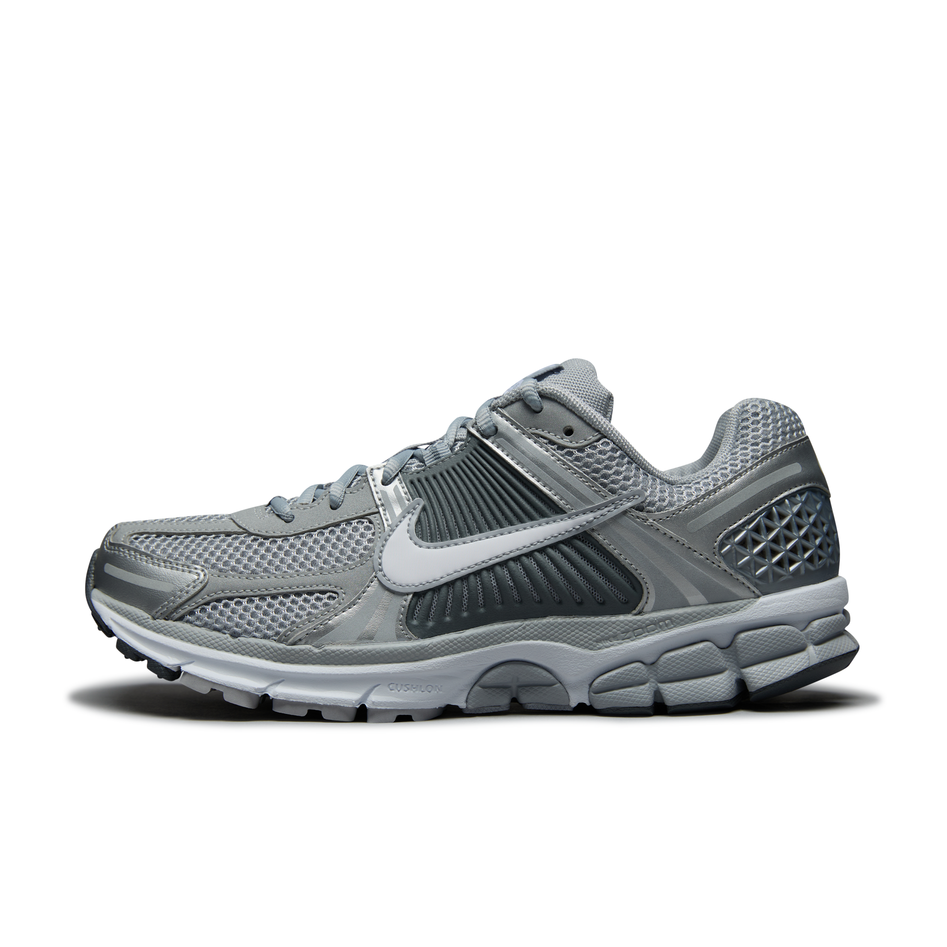 男女鞋 NIKE ZOOM VOMERO 5 Cool Grey 金屬銀灰 復古 休閒鞋【FJ4151-003】VMO5