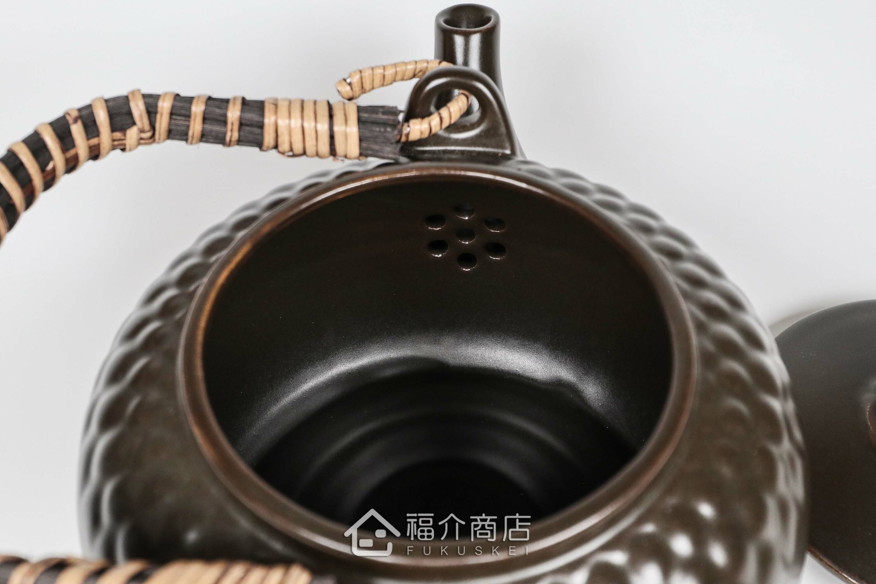 泡茶或煎藥用的藤蔓編織手柄耐熱陶壺