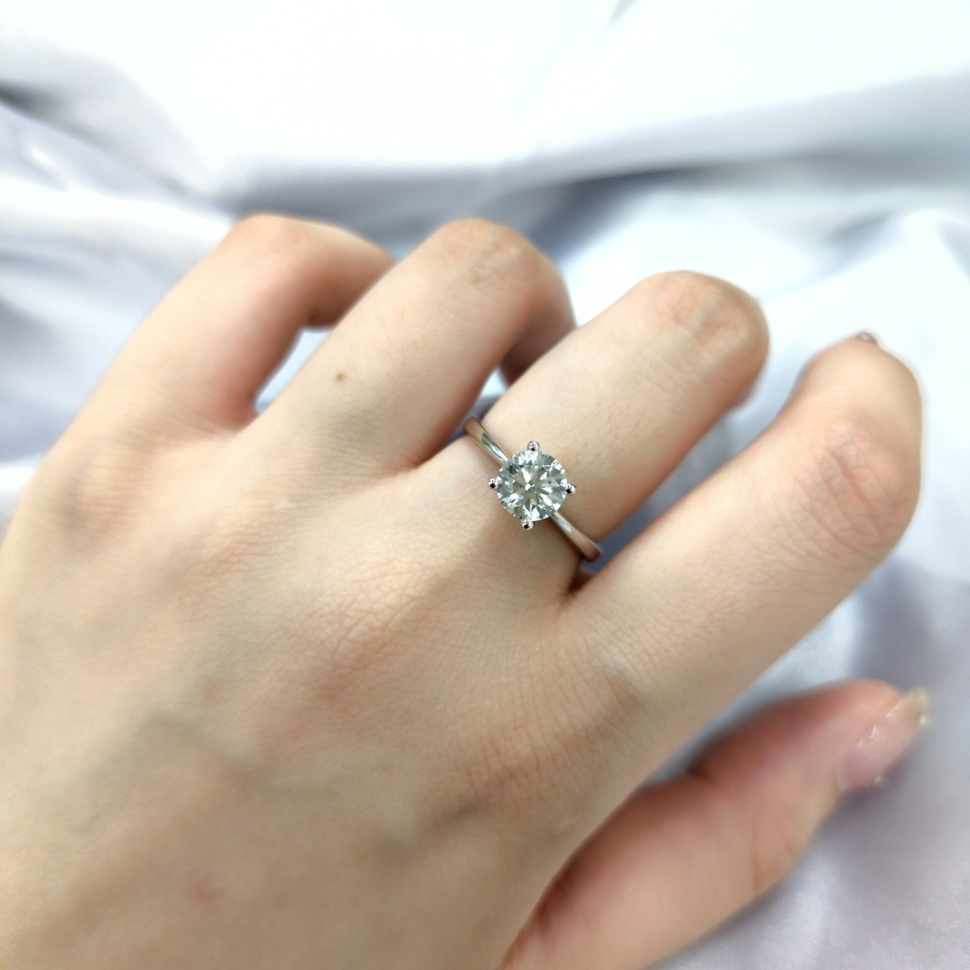 18K White Gold 1.00ct Diamond Ring