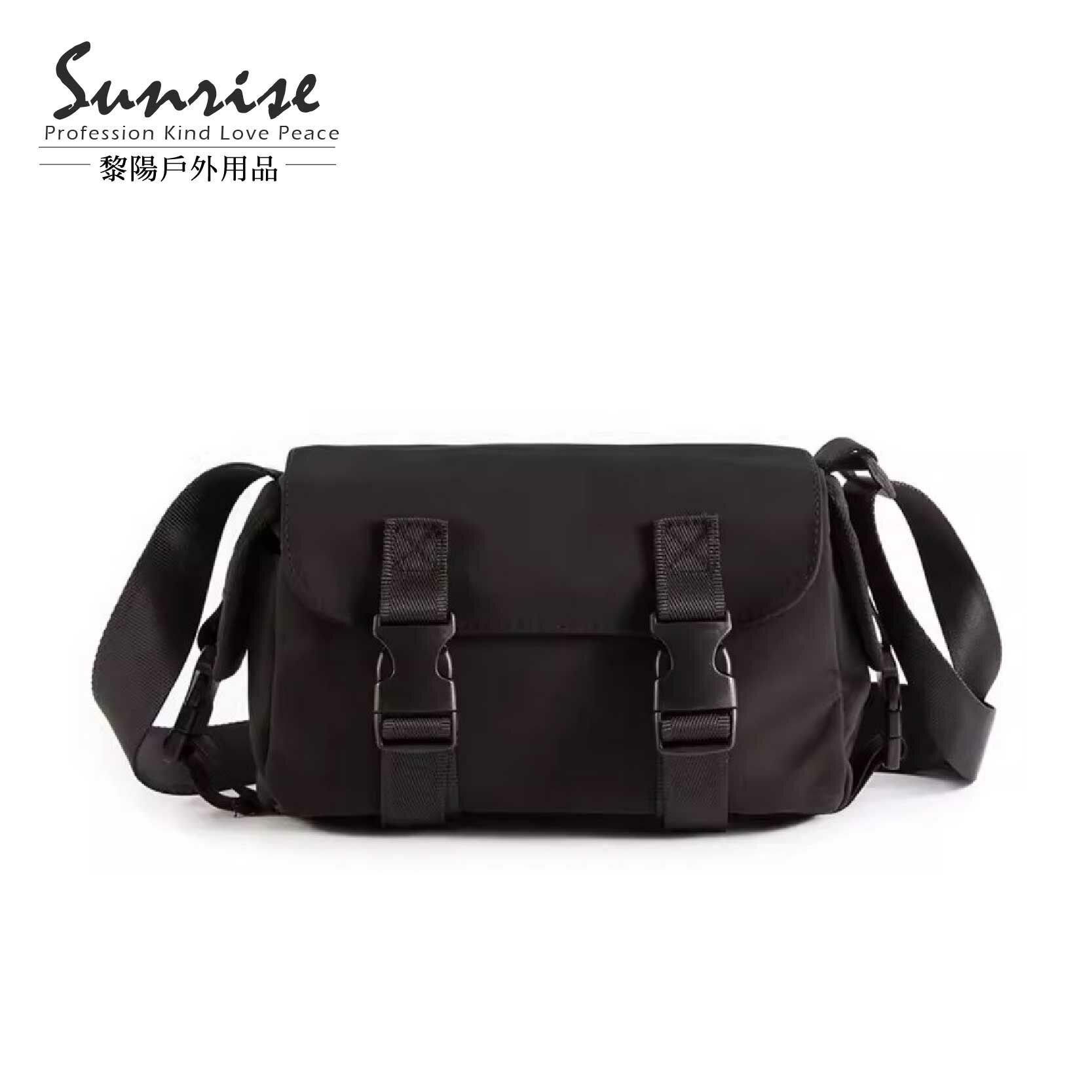 【黎陽】日系時尚休閒斜背包 黑 工裝包/郵差包/水餃包/單肩包/多功能/防潑水/小包/旅遊/外出 70WCB1931