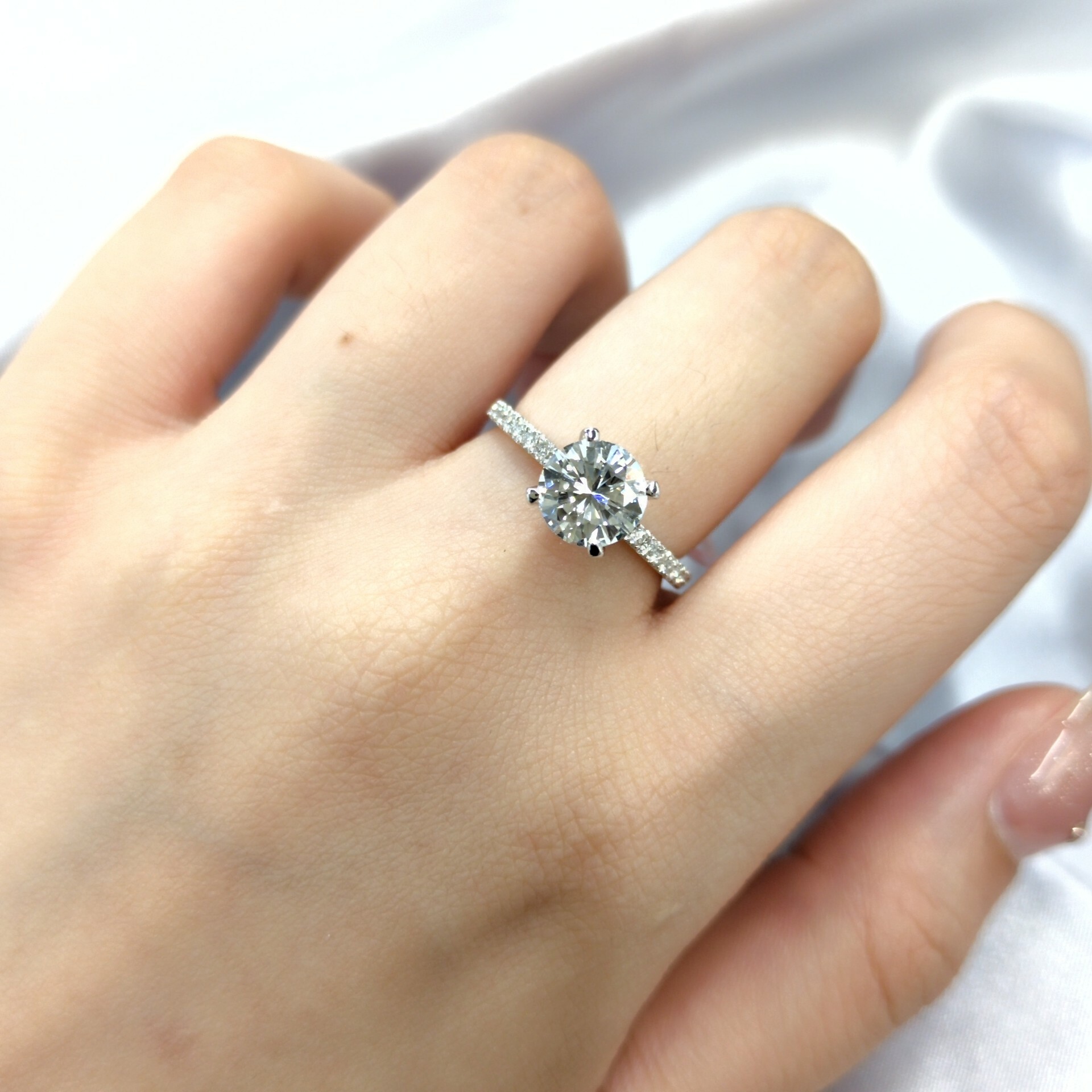 18K White Gold 1.24ct Diamond Ring