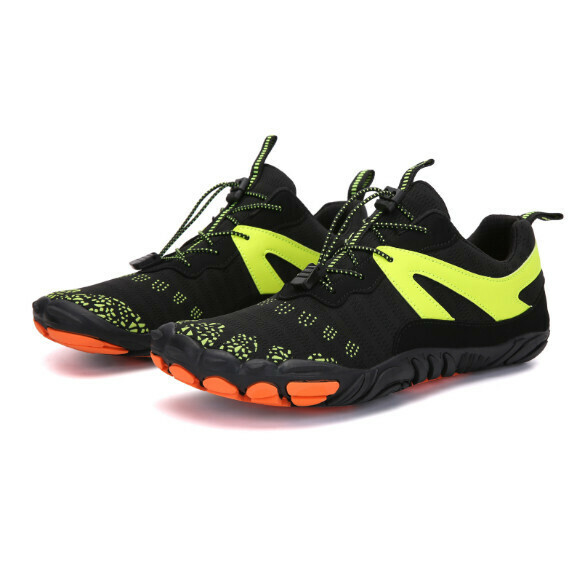 Hot selling sports wading swimming shoes [35-46 sizes] [A30 black and green] (contact customer service after placing the order to confirm the delivery size)