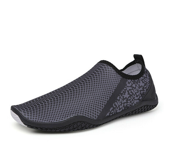 Hot selling wading sports shoes [35-46 sizes] [A8300 black] (contact customer service after placing the order to confirm the delivery size)