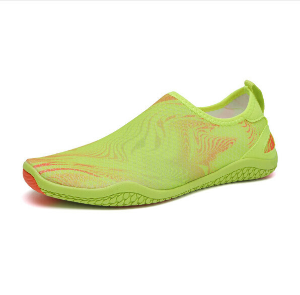 Hot selling wading sports shoes [35-46 sizes] [8306 fluorescent green] (contact customer service after placing the order to confirm the delivery size)