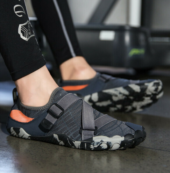 Hot selling wading sports shoes [35-47 sizes] [K026 dark gray] (contact customer service after placing the order to confirm the delivery size)